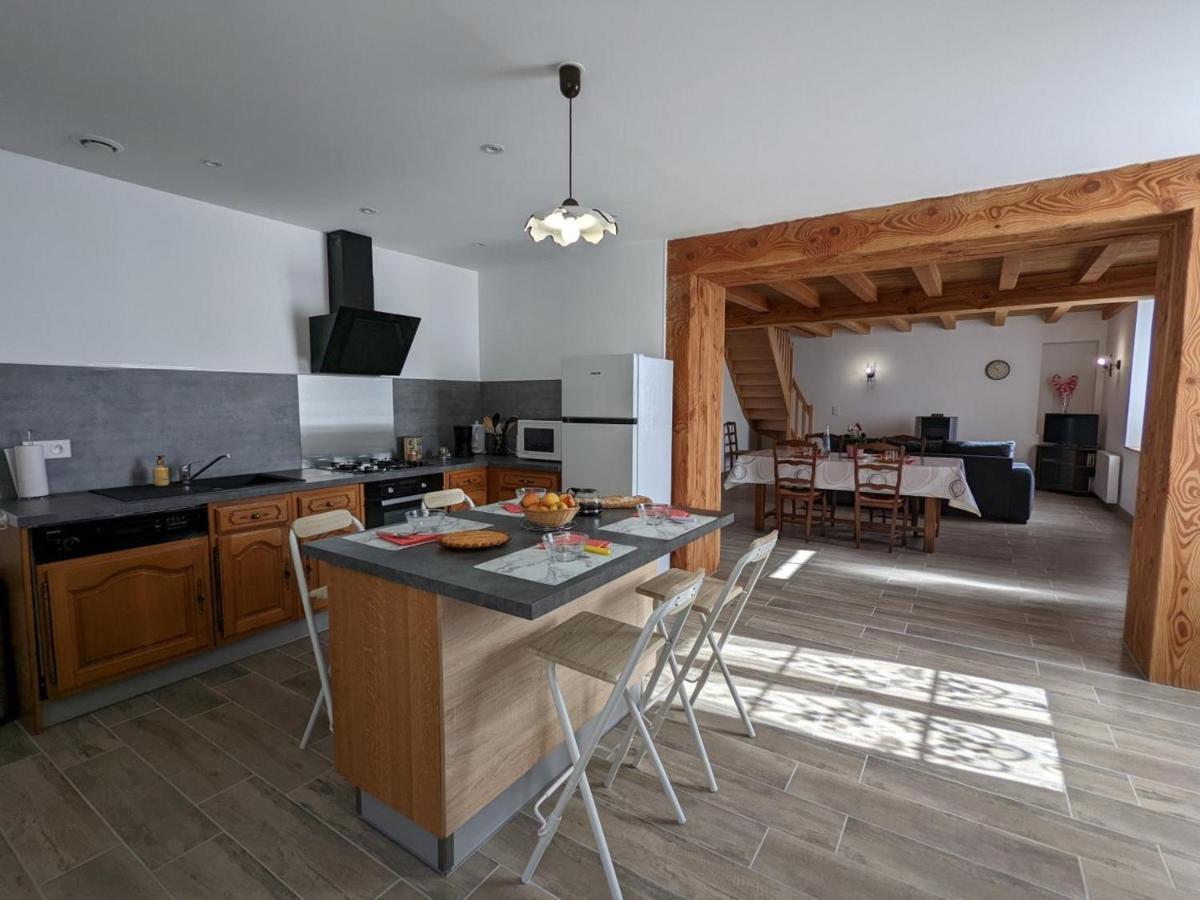 Maison Lumineuse Avec Cour Privative, Proche Sites Culturels, Tout Confort, Equipe Bebe, Wifi Inclus - Fr-1-653-98 Puyreaux Dış mekan fotoğraf